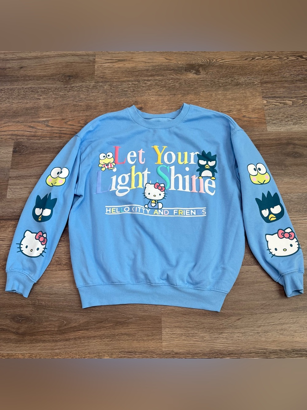 Hello Kitty & Friends “Let Your Light Shine” Sweatshirt Blue Size XL Comfy